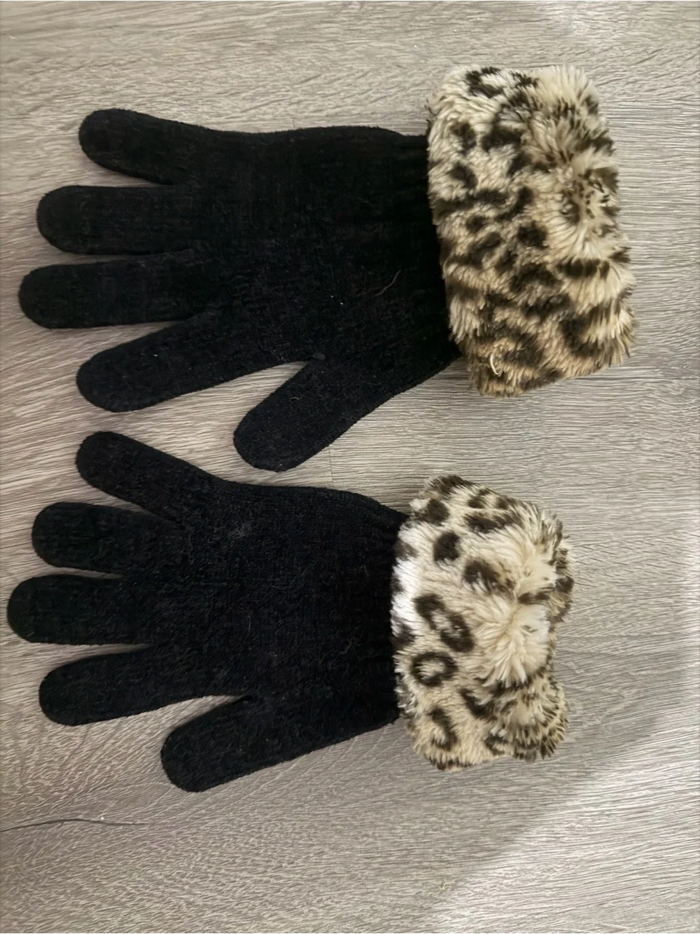 Vintage Westbound Black Gloves with Leopard Faux-Fur Cuffs
